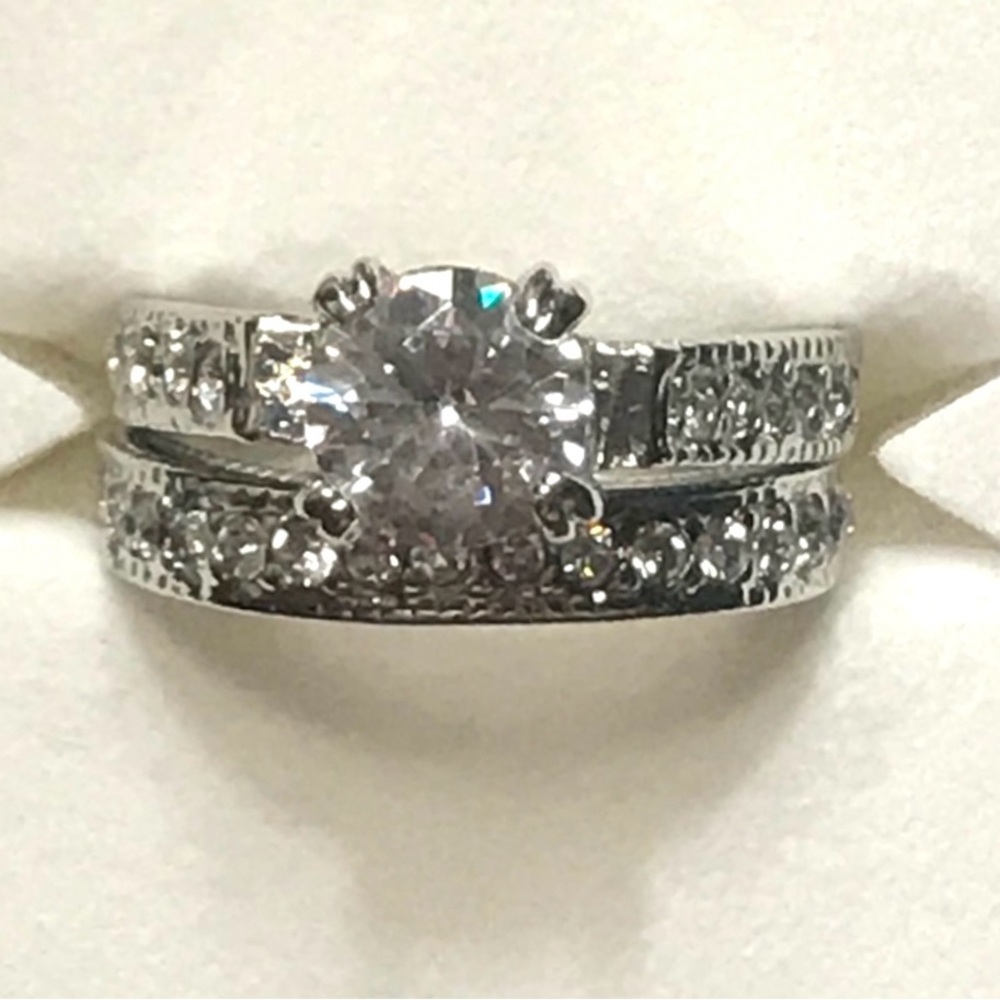 New Sterling Silver White Sapphire Wedding Ring Set Size 8